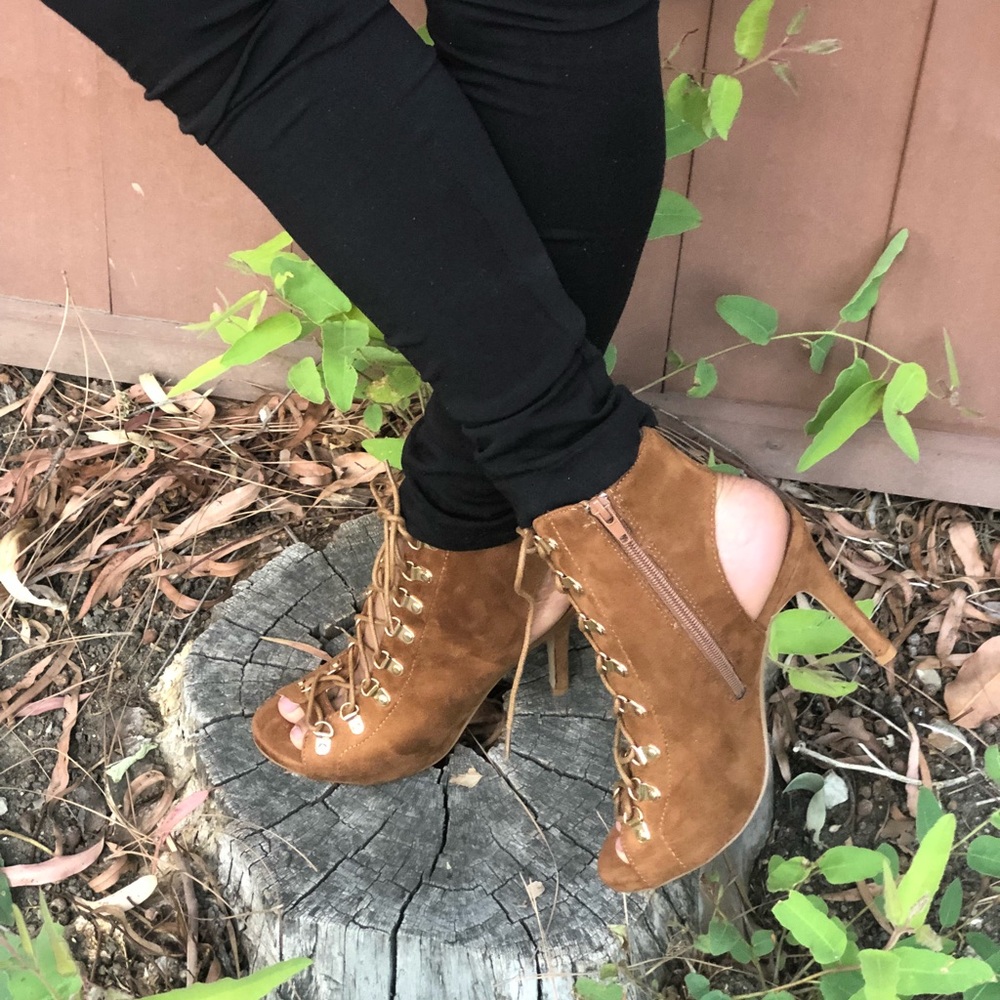 New Sexy Lace up Peep toe heel - Picture 6 of 6